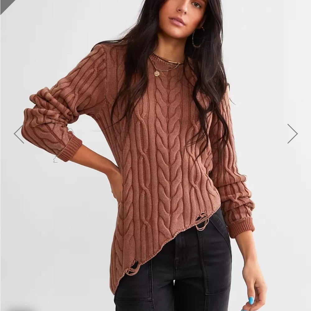 NWOT Gilded Intent rust sweater